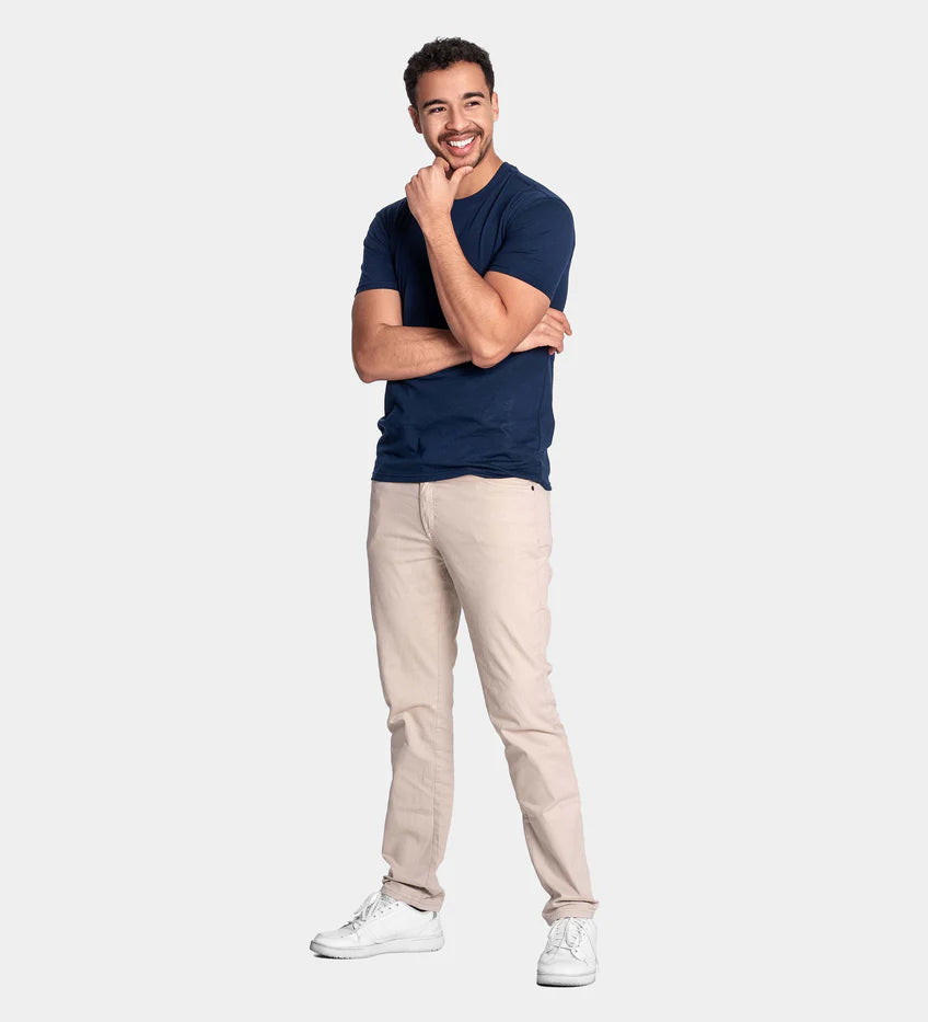 Camiseta de cuello redondo característica
