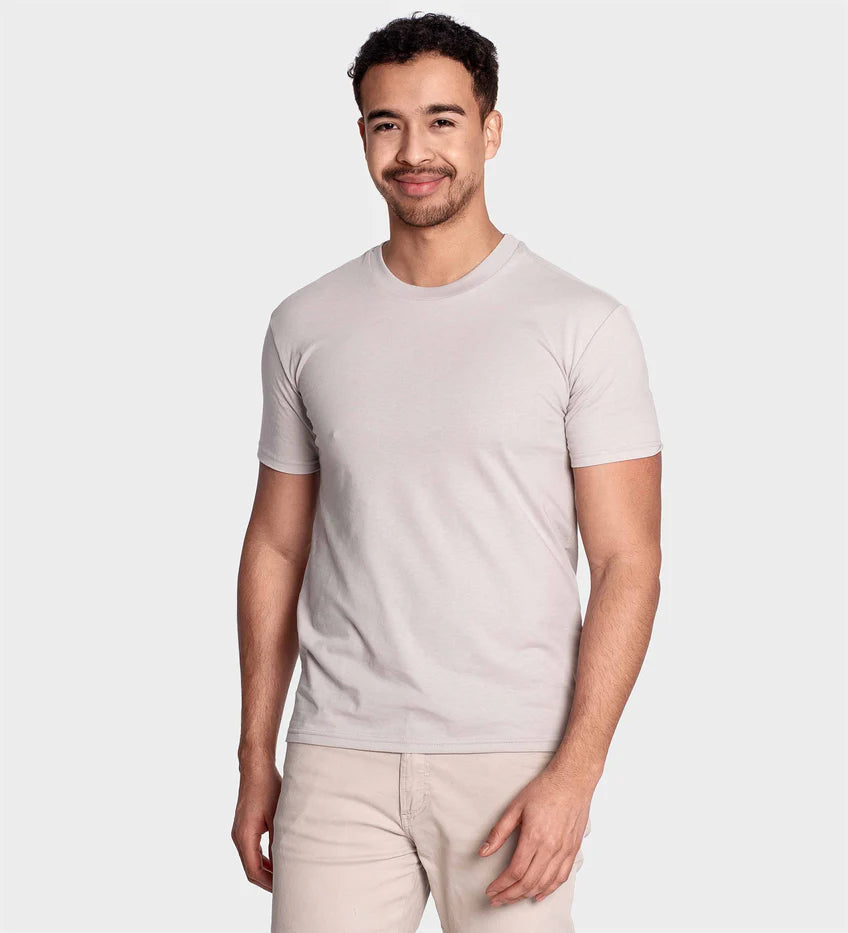 Camiseta de cuello redondo característica